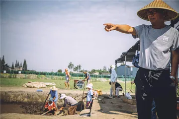 葛维汉是谁?6