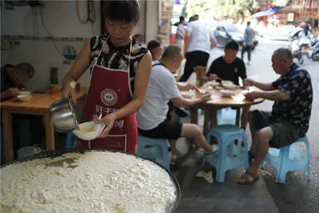 豆花饭，平民恩物
