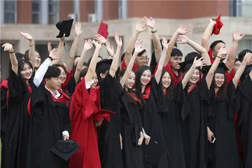 毕业后的漂流：“985废物引进计划”