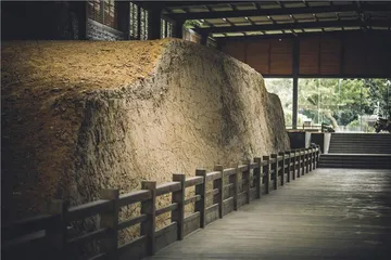 三星堆是一个复合的文化：从古城址谈起1