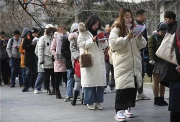 顶尖高校：绩点考核下的人生突围7