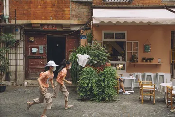 武汉：市井咖啡馆的慰藉