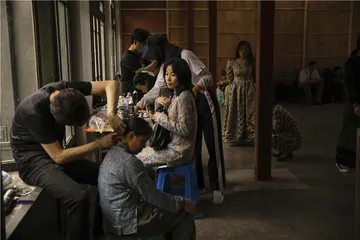 化妆师的12小时2