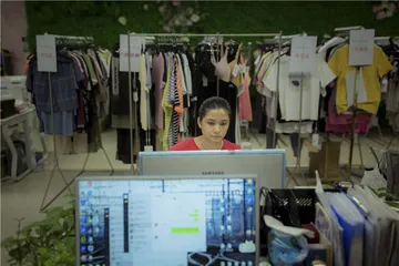女装直播：速度与品质的改变2