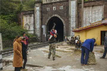 大凉山小慢车行记4