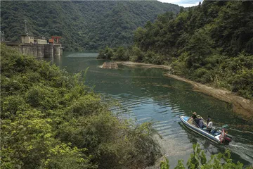 安徽小县城的大水库2