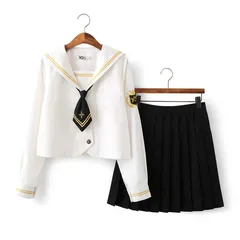 “出圈”的制服4