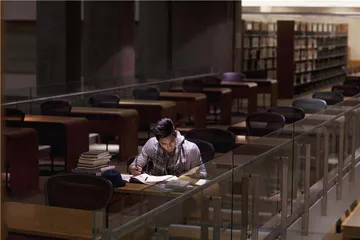一种寻找思辨的中学生活