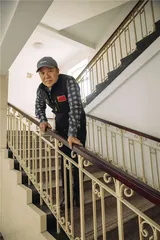 现代登山者：从征服到与自然融合8