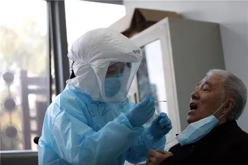 发现无症状感染者0
