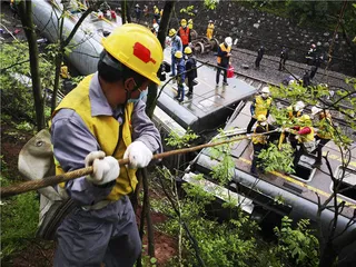 京广线列车侧翻：老旧铁路段的地质隐患0