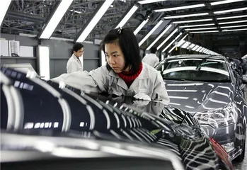 “车都”危与机