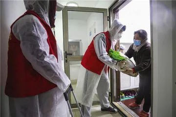 疫情中，那些被重估的情感和关系8