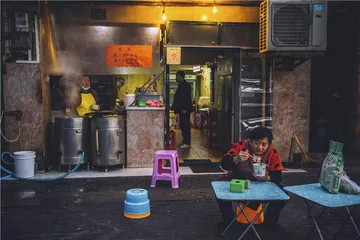 张利，独自担责5