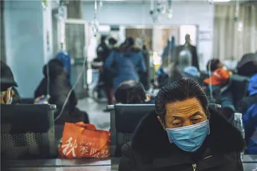 武汉急诊一线医生口述：唯愿冬天早点过去1