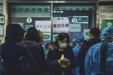 当重大疫情来临时，我们只能再建一个“小汤山”吗？