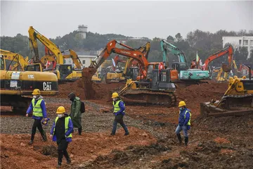 当重大疫情来临时，我们只能再建一个“小汤山”吗？3