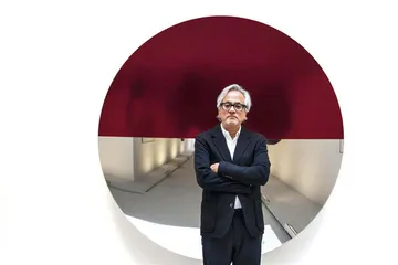 安尼施·卡普尔的“故乡”与世界
