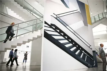 从一把椅子到一个城市：包豪斯所改变的