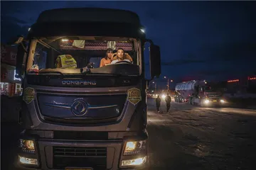 跟着卡车行中国