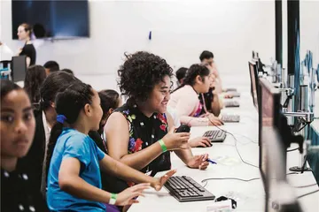 新西兰科技课堂：孩子建构知识1