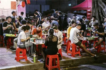 广式打边炉：鲜味悠长