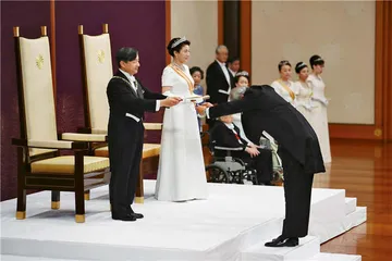 挥别“平成”，日本进入令和时代