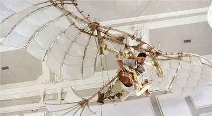 重建达·芬奇的机械手稿