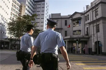 香港油麻地导赏团：繁华背后的阴影