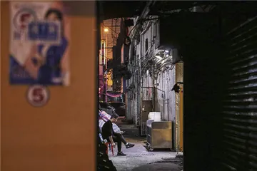 香港油麻地导赏团：繁华背后的阴影3
