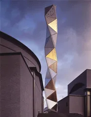走向“媒体建筑”的日本之路6