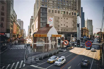 一种模糊现实与虚构的东北叙事4