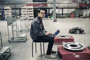 人与机器人：替代或互助3