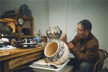 景德镇寻瓷：手工体系里的瓷器史5