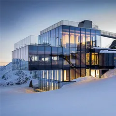 雪山之巅的“007” 博物馆2