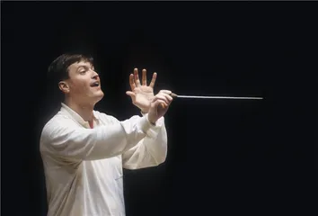 维也纳新年音乐会，“猜指挥”游戏