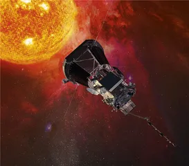 冲向太阳的探测器