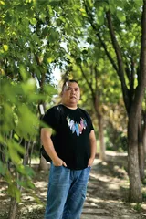 和“银魔”抗争的人生