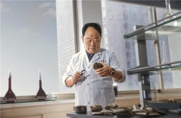 孙立广：在南极走出自己的脚印