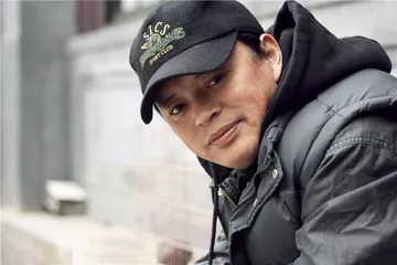 《阿拉姜色》，平静生活下的内心波澜2