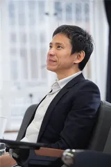 有了“惊讶”，就不会让我们那么绝对