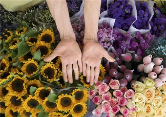 人行道、菜市场和城市里的人4