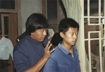 姜文照常向上：以身外身，做梦中梦10