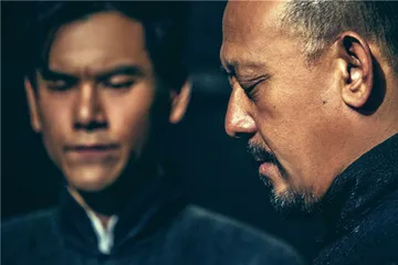 姜文照常向上：以身外身，做梦中梦21