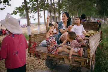 凤雅事件：一场对抗的求助和救助