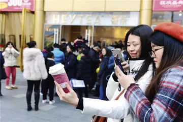 阶层焦虑 谁在信仰“鄙视链”？