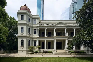 老建筑里的前卫艺术1