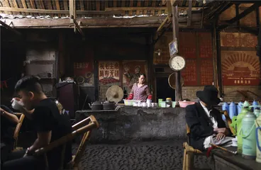 巴蜀茶馆：一碗茶里的市井与欢愉7