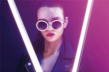 2018是紫色的