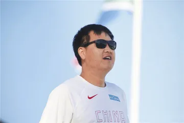 徐嘉余：中国男子仰泳零金牌的突破者1